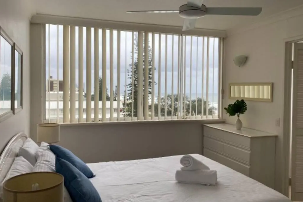 Ocean Front 2Bed - Unbeatable Views @ Sanderling! ゴールドコースト